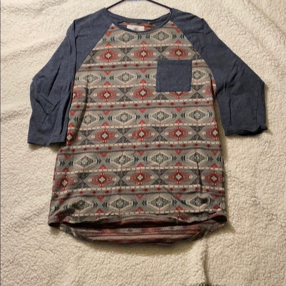 Clothes - Picture 12 of 16